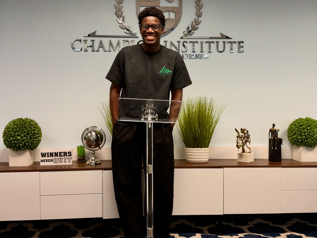 Champion presenting to peers